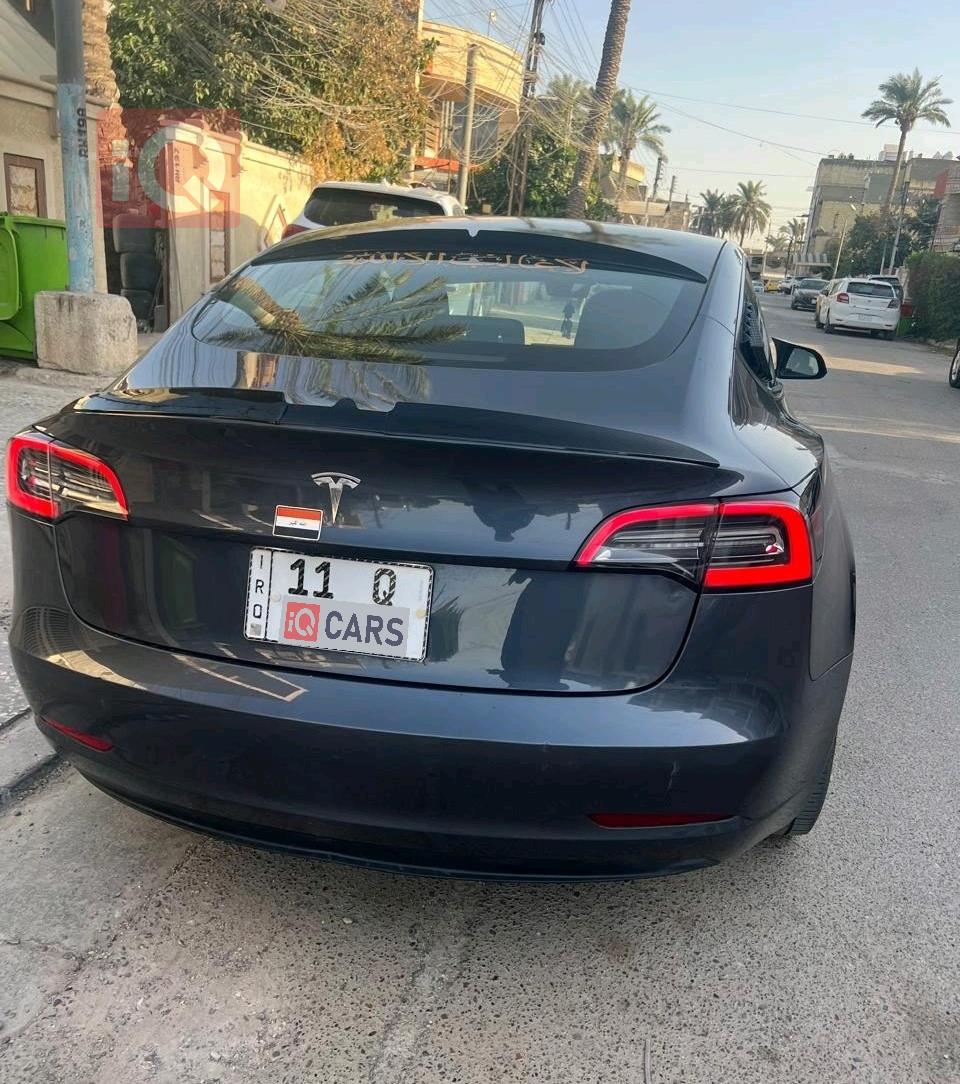 تسلا موديل 3